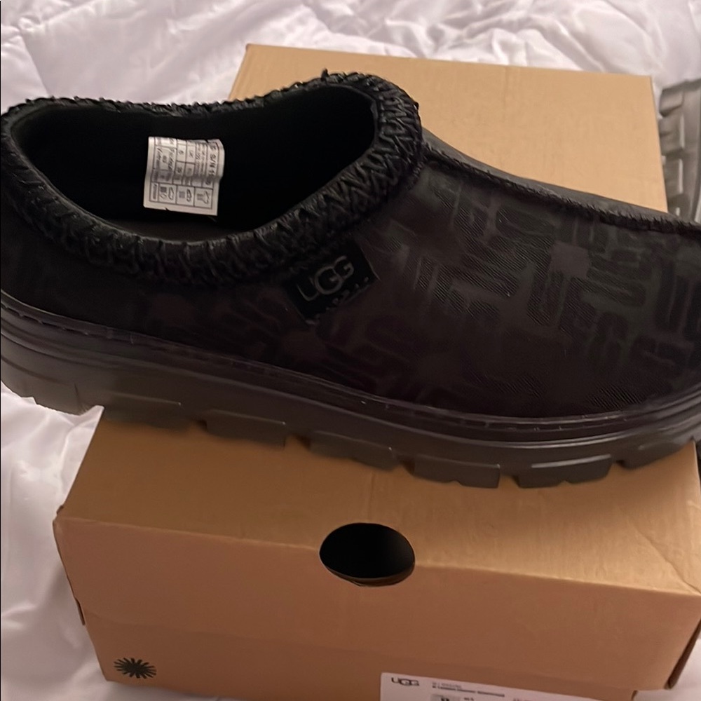 UGG Graphic Tasman - Picture 2 of 9